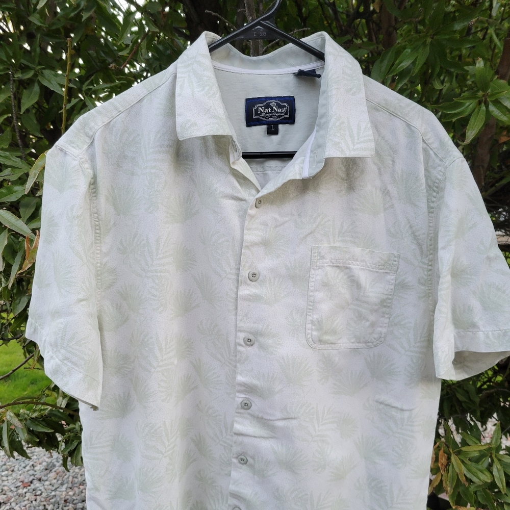 Nat Nast Mens Soft Green Pattern Shirt Size Large Silk Button Down